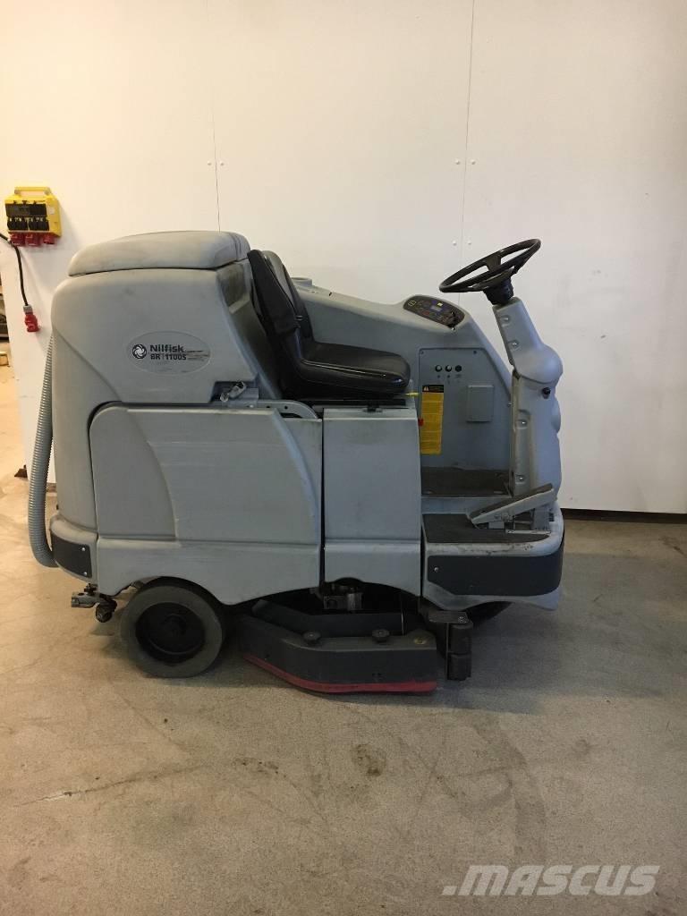 Nilfisk BR 1100 Kombinasjons feie-/vaskemaskiner