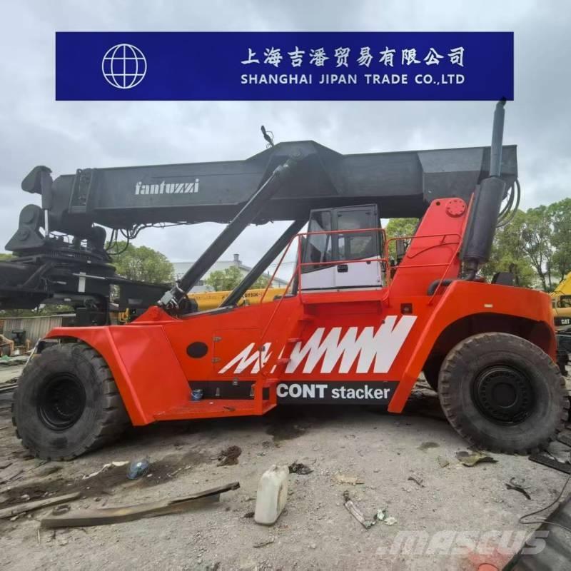 Fantuzzi CS 45 KM Reachstackere