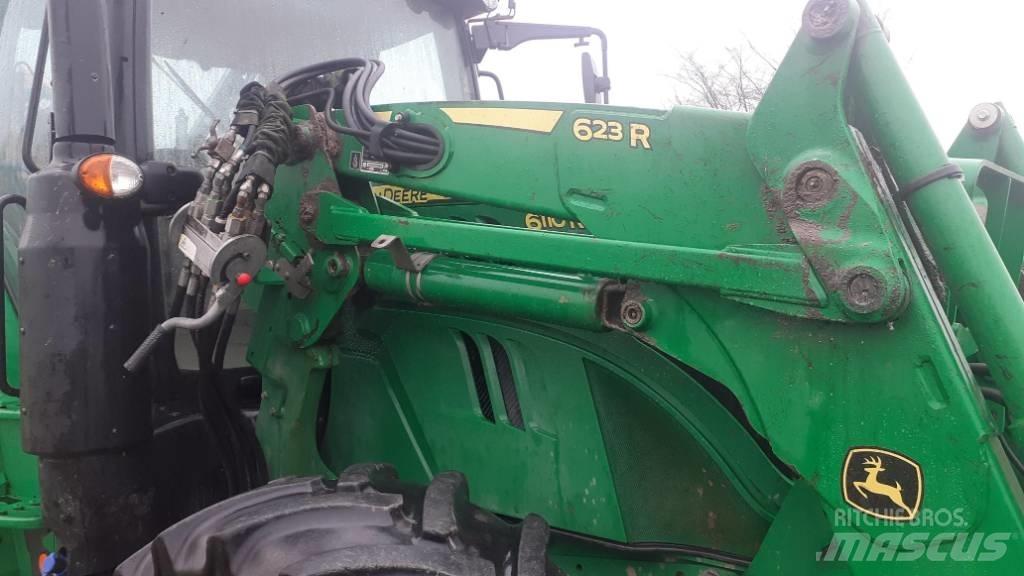 John Deere 6110 R Traktorer