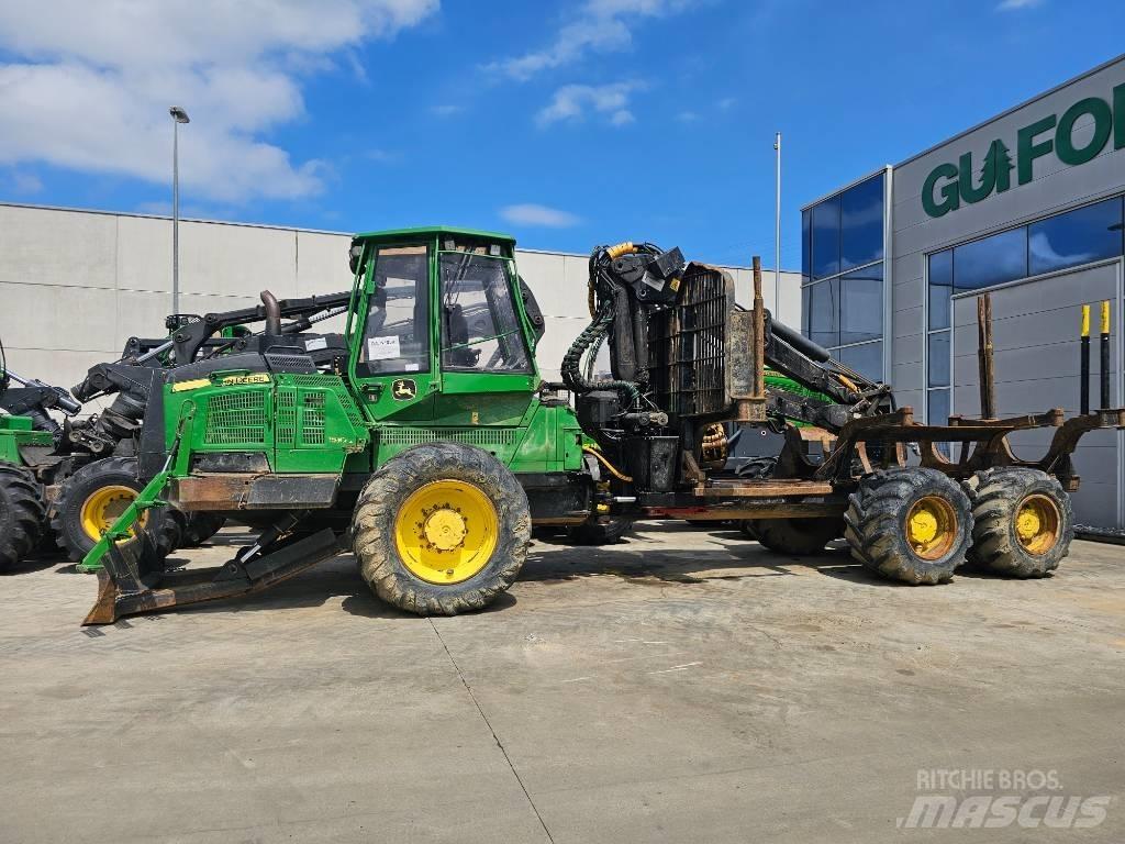 John Deere 1510G Lassbærere
