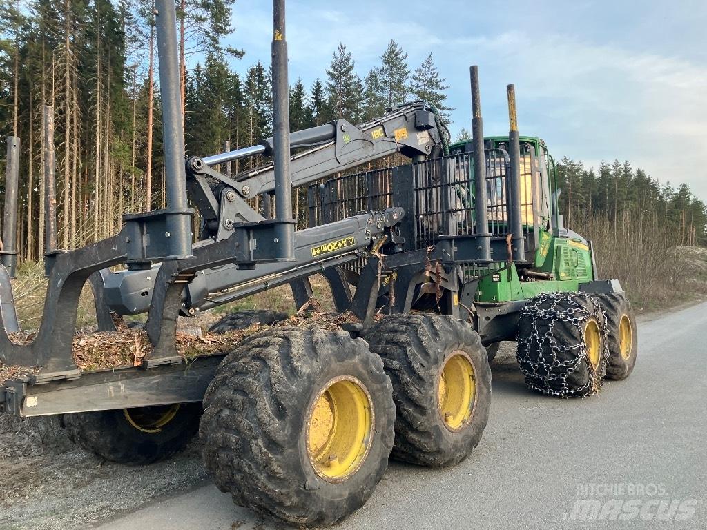 John Deere 1510G Lassbærere