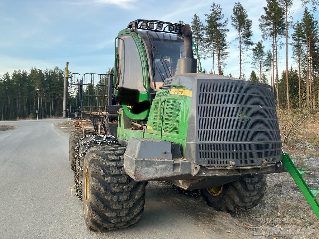 John Deere 1510G Lassbærere