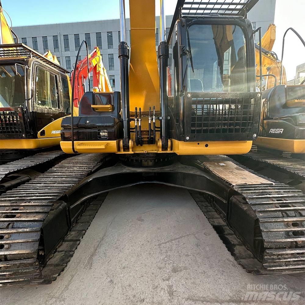 CAT 323 D Beltegraver