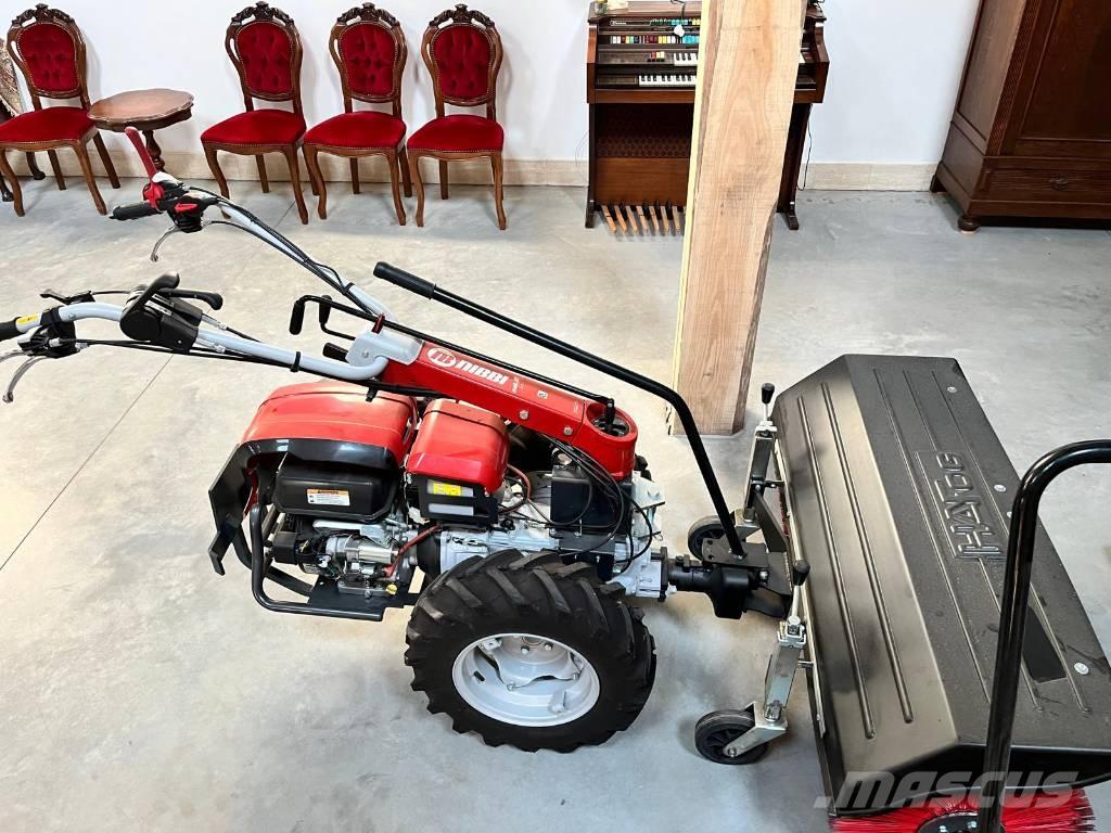 Emaq MAK 18 Feiemaskiner