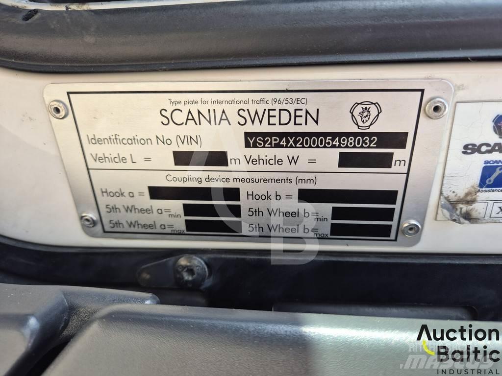 Scania P 450 Chassis