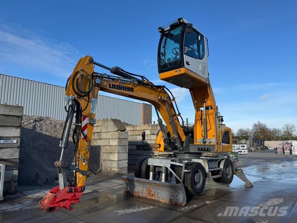 Liebherr LH 18 M Gravemaskiner for avfallshåndtering