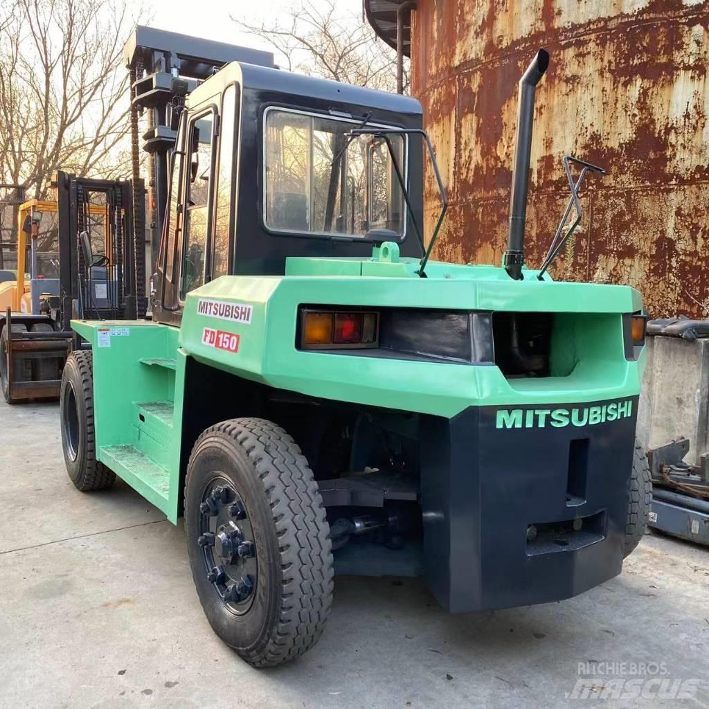 Mitsubishi FD 160 Teleskoplastere