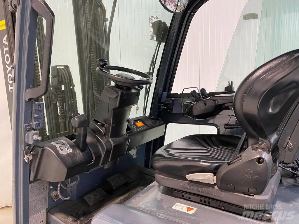 Toyota 8FBMT25 Elektriske trucker