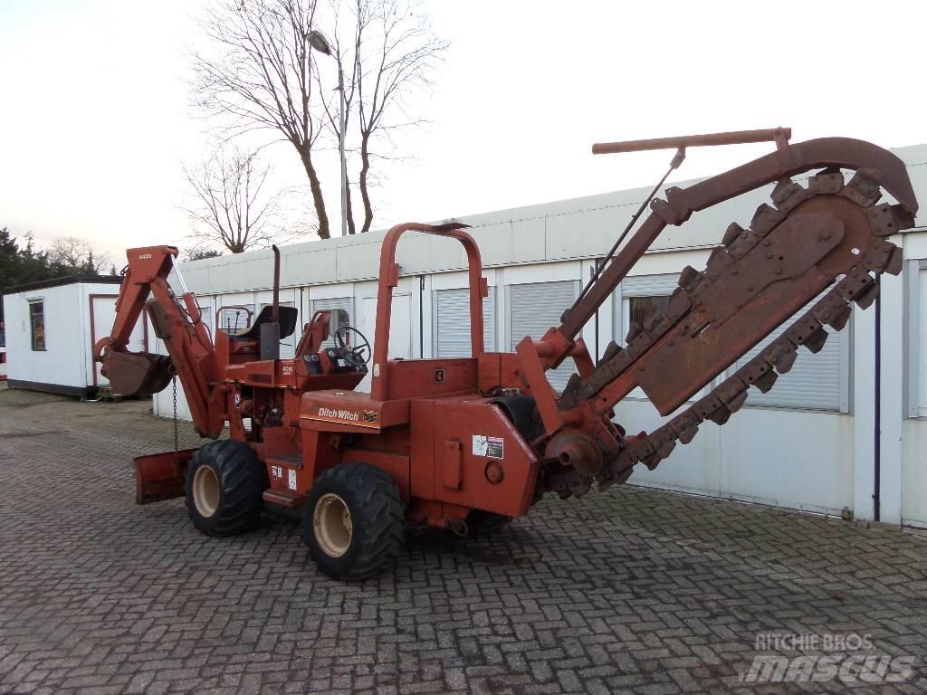 Ditch Witch 4010 DD Kjedegravere