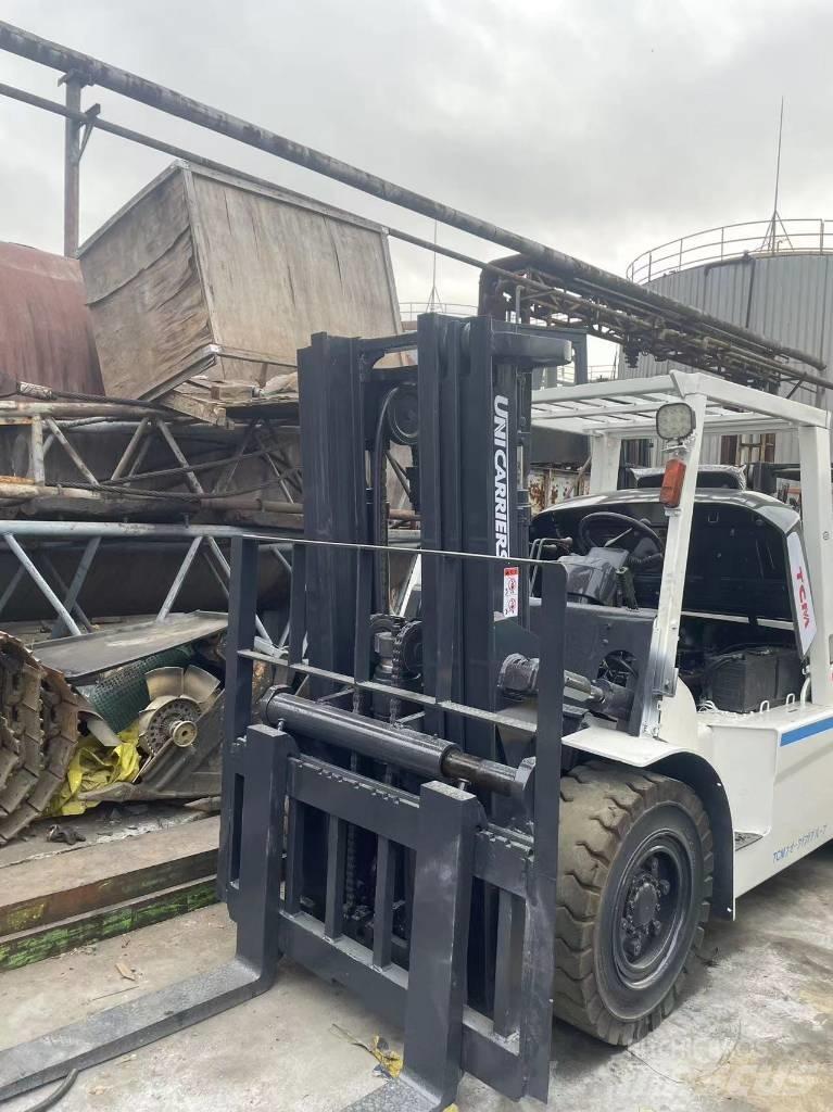 TCM 5 TON Diesel Trucker