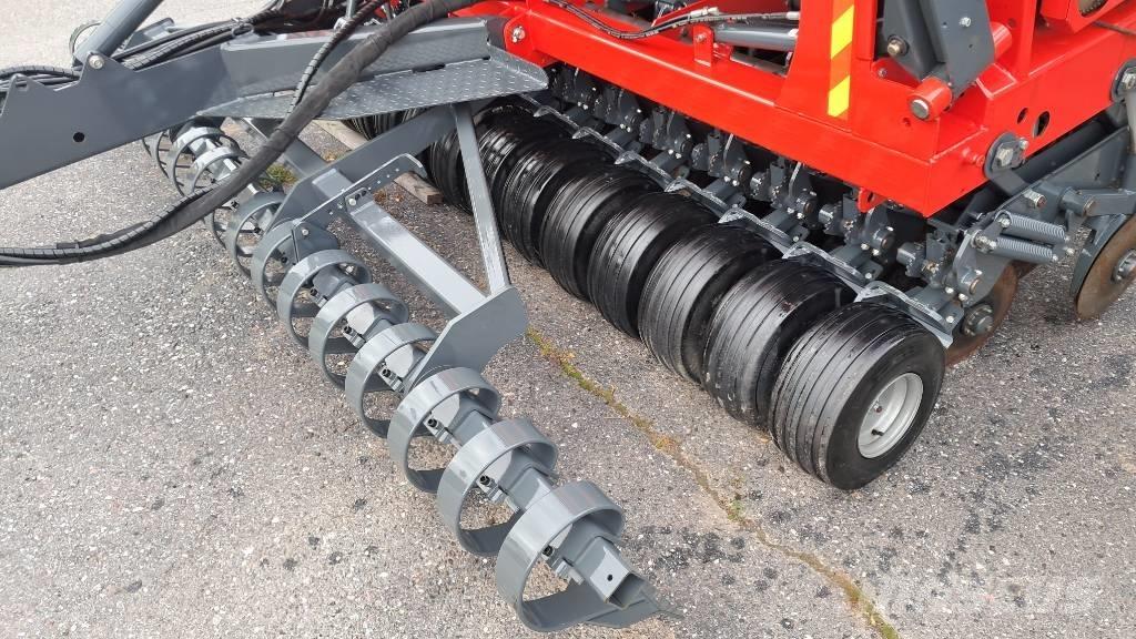 Tume Nova Combi 4000 Kombinerte såmaskiner