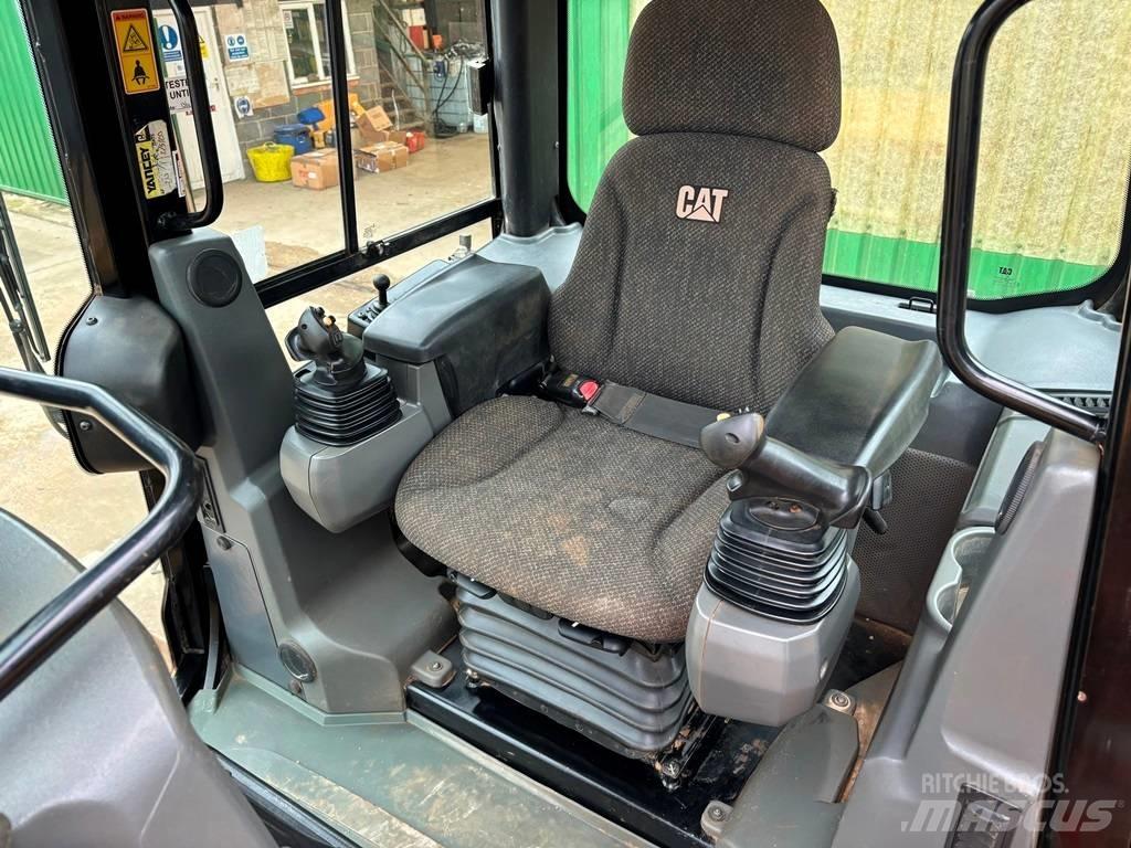 CAT D 6 K 2 LGP Dozere Beltegående