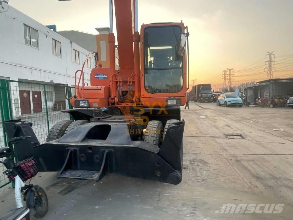 Doosan DH210W-7 Hjulgravere