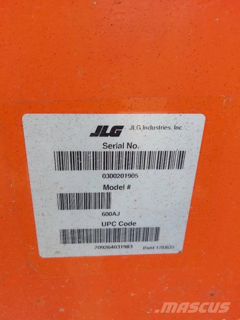 JLG 600AJ Leddede bomlifter