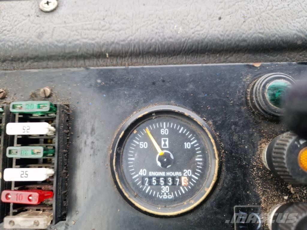 Vimek 606D Lassbærere