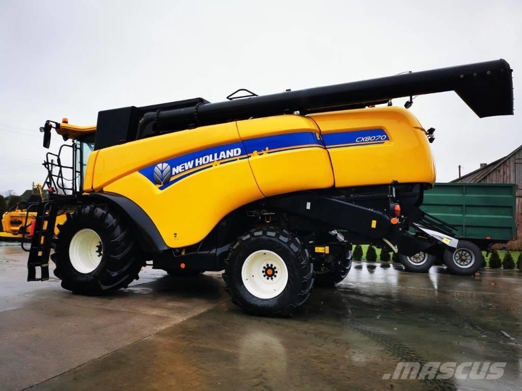 New Holland CX 8070 Skurtreskere