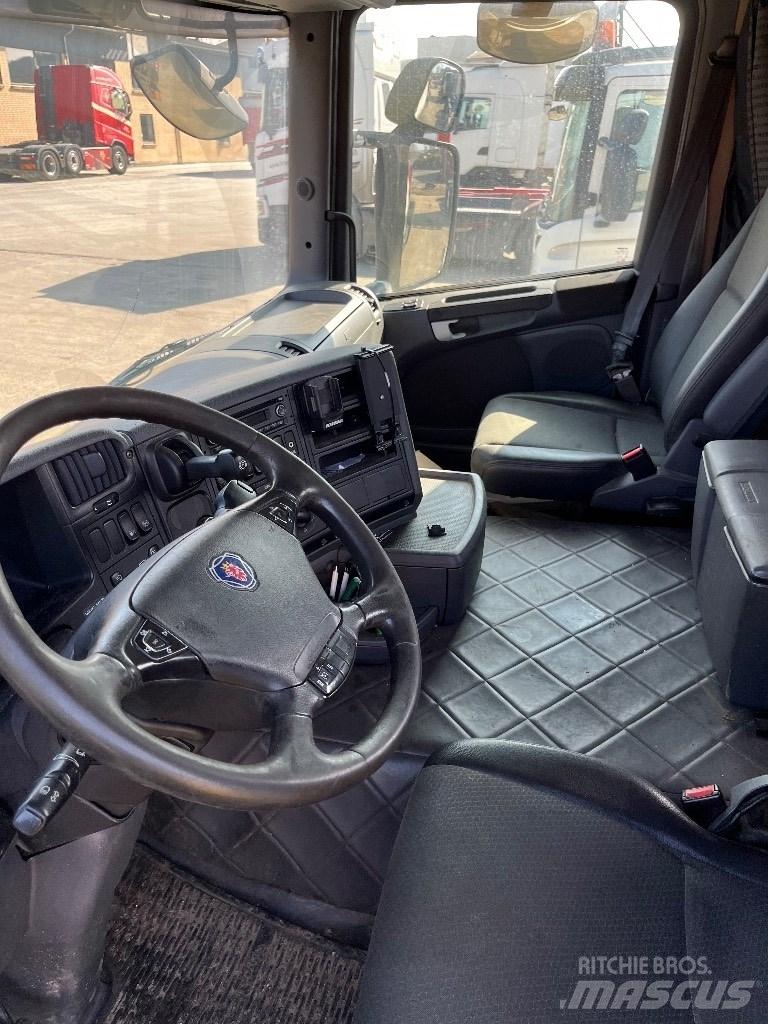 Scania CG16 Førerhus og Interiør