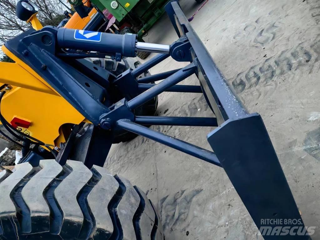 XCMG GR 2153 Veihøvler