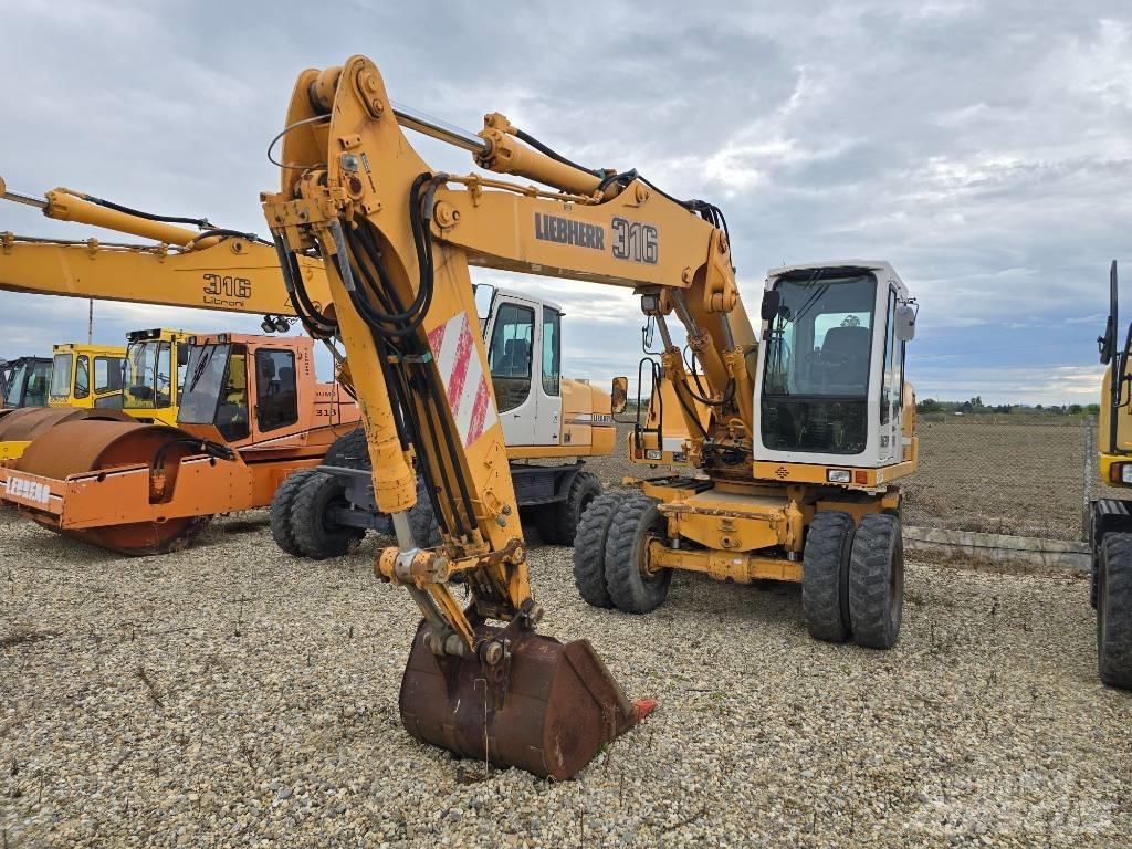 Liebherr A 316 Hjulgravere