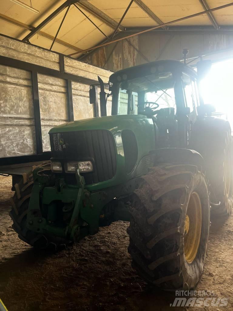John Deere 6820 Traktorer