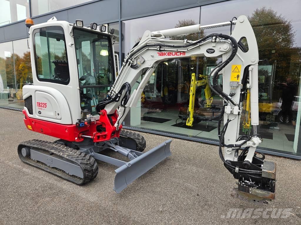 Takeuchi TB 225 Minigravere <7t