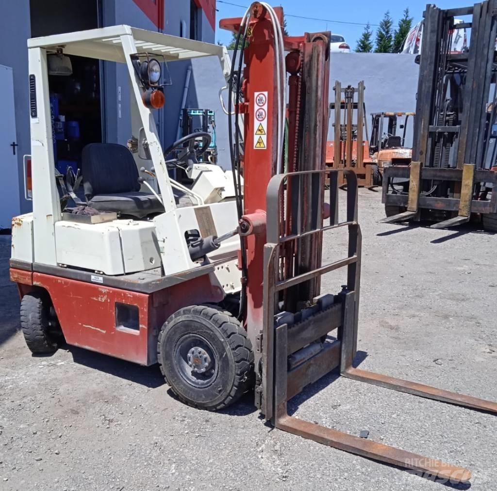Nissan 02ZNH01A15 Propan trucker