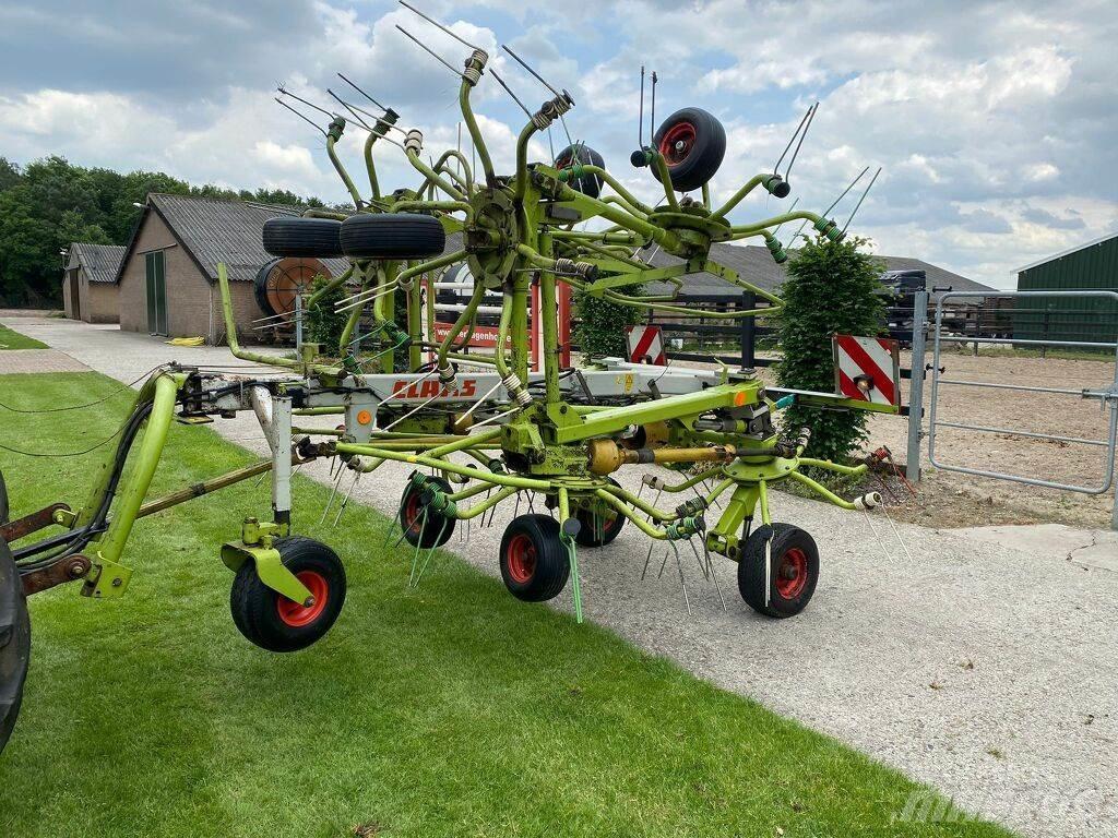 CLAAS volto 1050t Raker og høyvendere