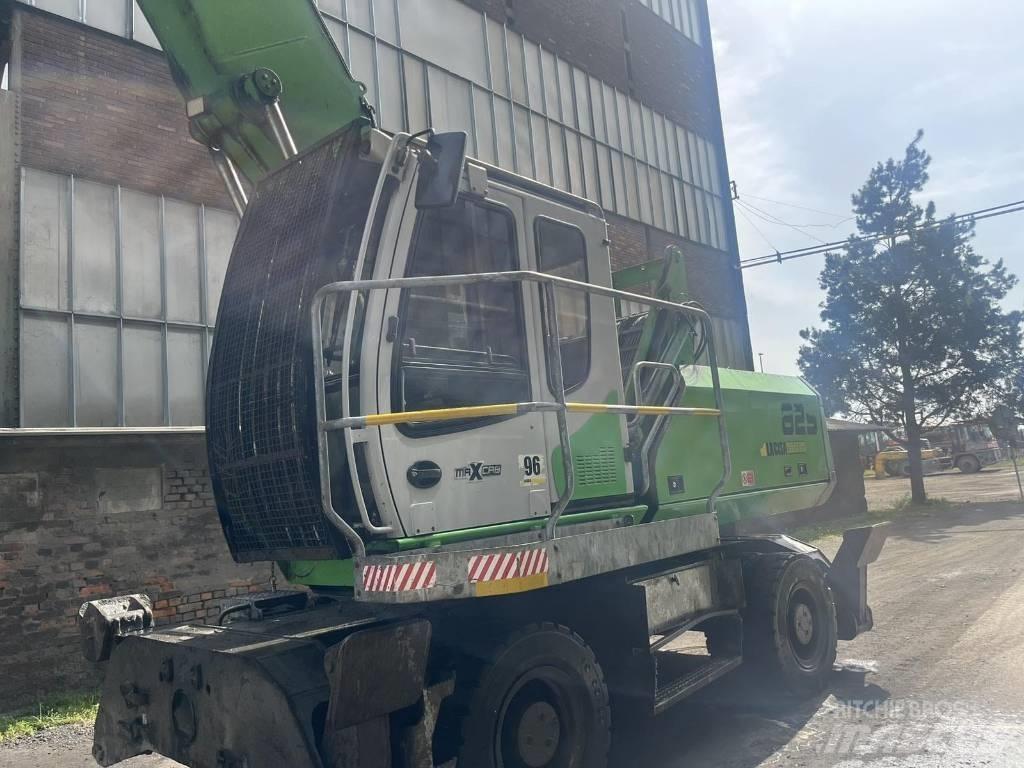 Sennebogen 825M K13 Gravemaskiner for avfallshåndtering