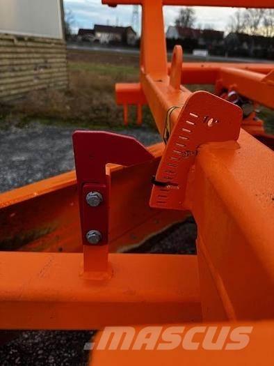 MS Grader 205 K Veihøvler