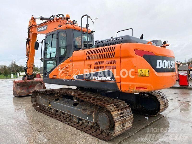 Doosan DX 225 LC Beltegraver