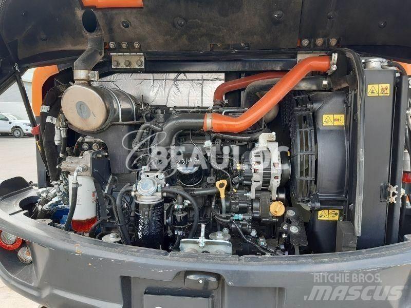 Doosan DX 57 W Hjulgravere