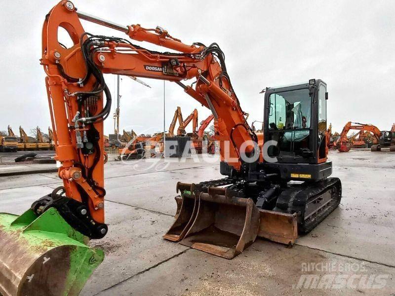 Doosan DX85R Beltegraver
