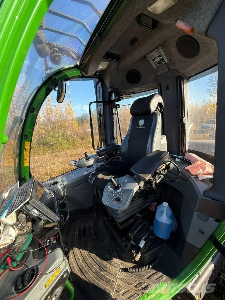 John Deere 1070 E Hogstmaskiner