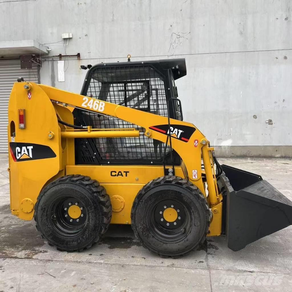 CAT 246 B Minilastere