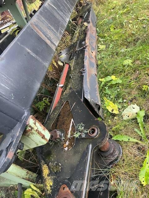 Cranab 1250 Bommer og stikker