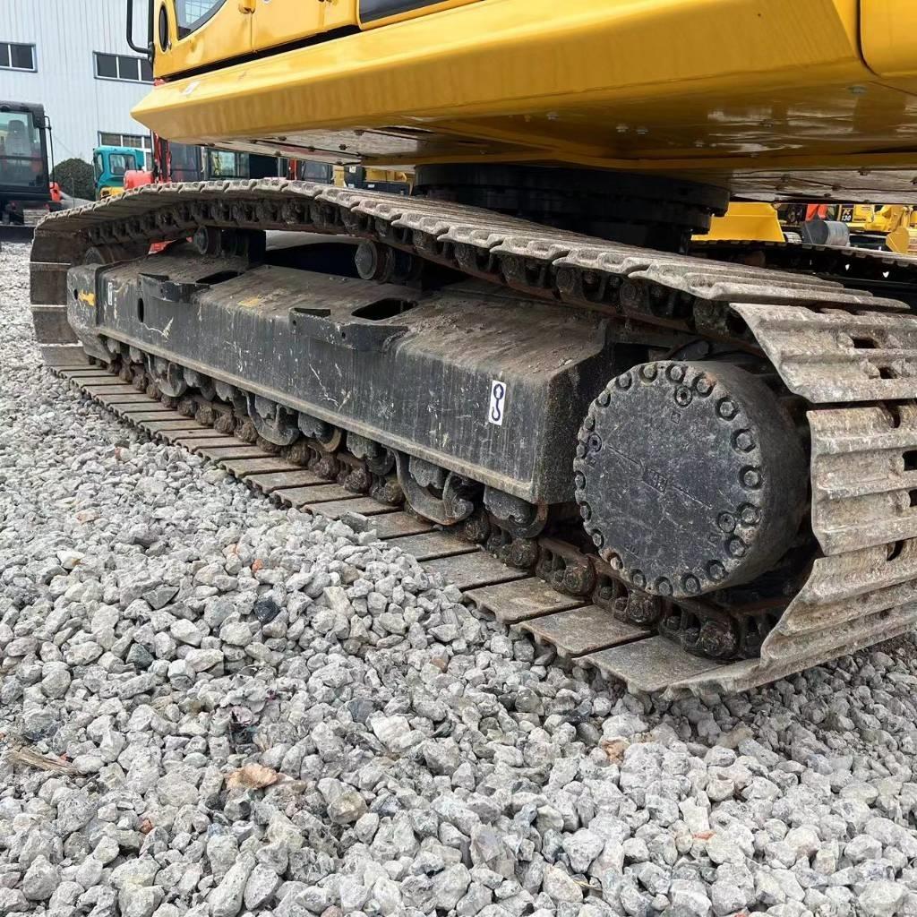 Komatsu PC 240 Beltegraver
