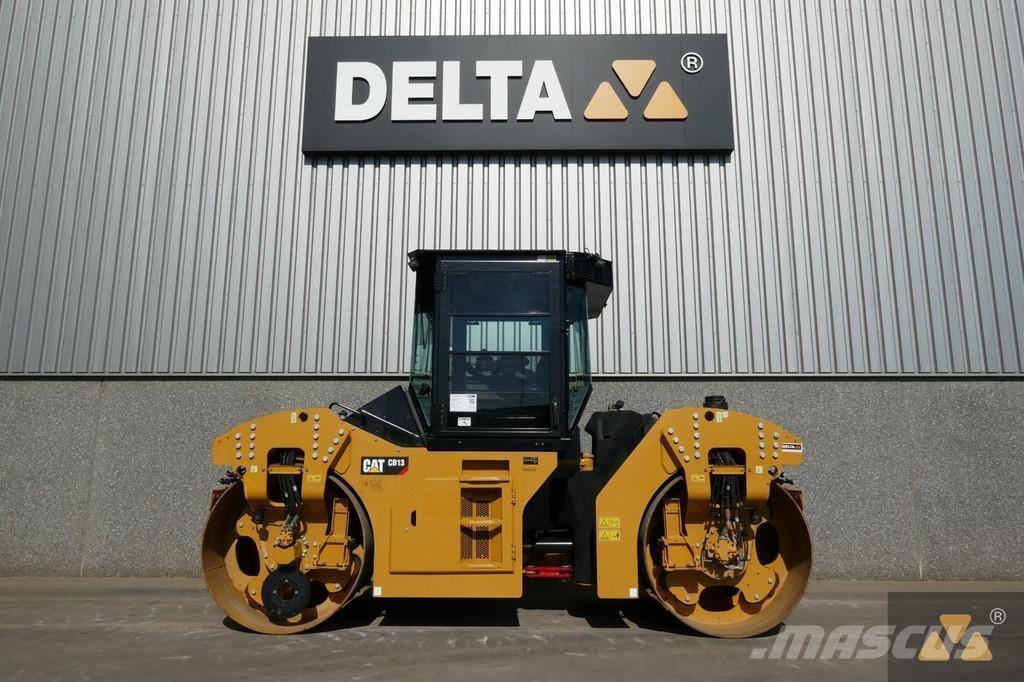 CAT CB13 Tandem Valser