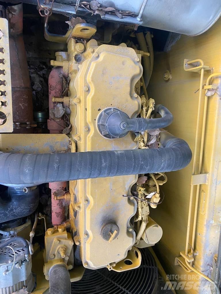 CAT 325 CL Beltegraver