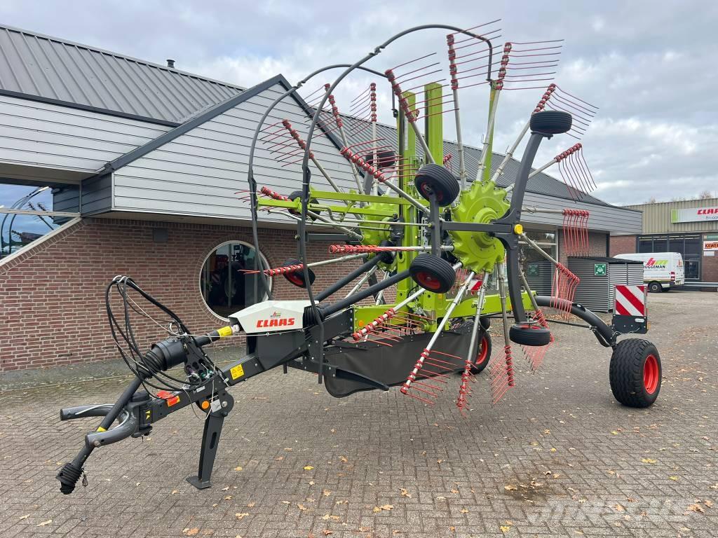 CLAAS Liner 2900 Svanser