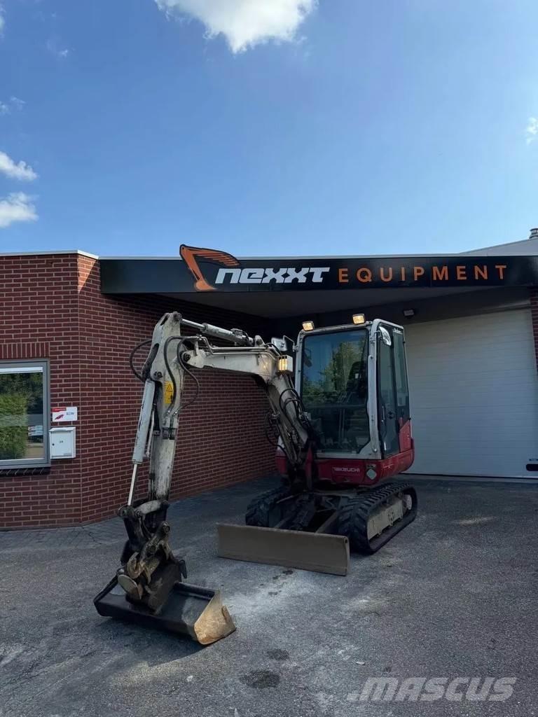 Takeuchi TB230 Beltegraver