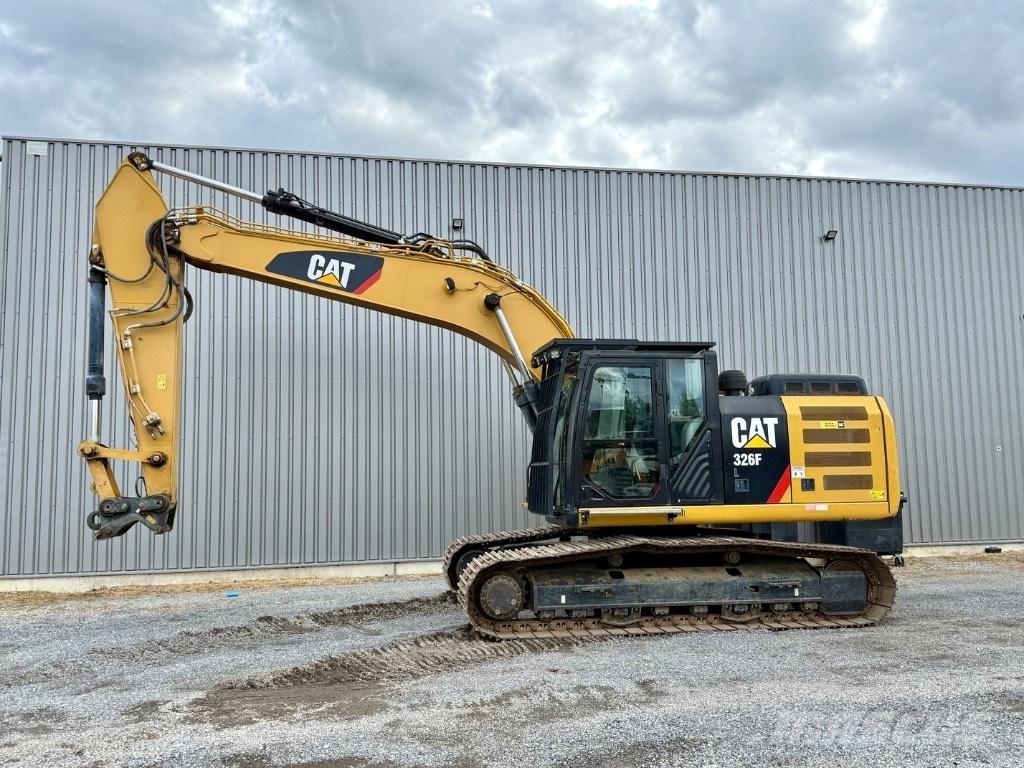 CAT 326 F L Beltegraver