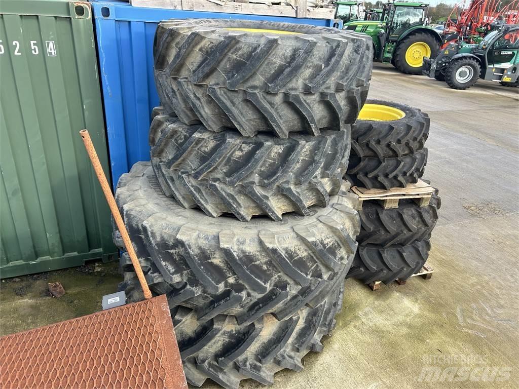  600/70R30 Dekk, hjul og felger