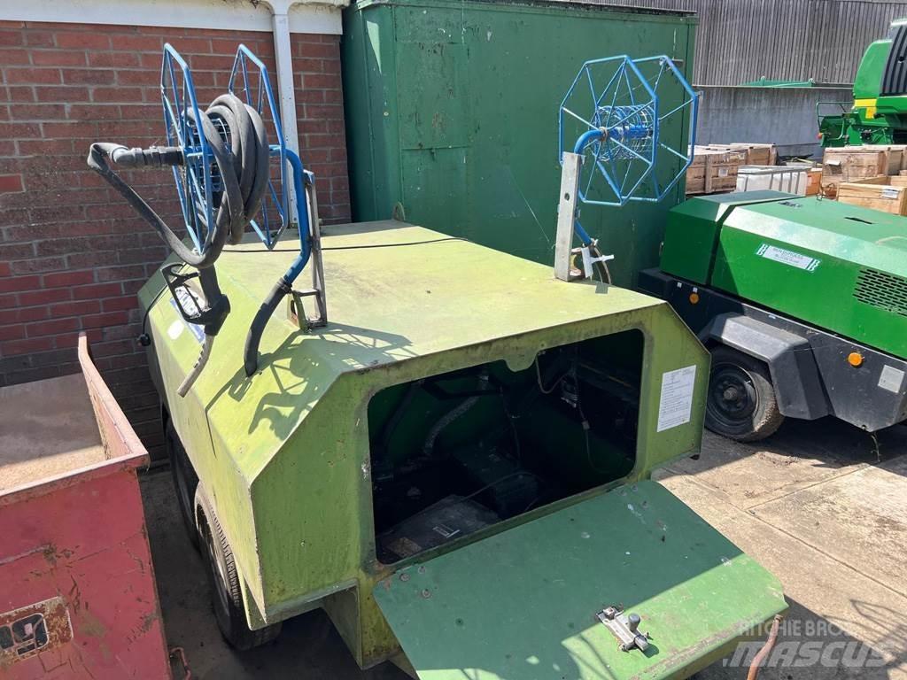  FUEL BOWSER Landbruk - Annet