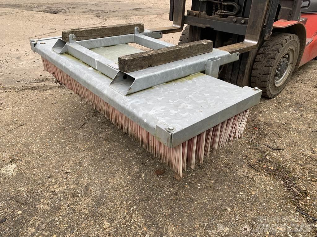 Jacobsen 6FT YARD Landbruk - Annet