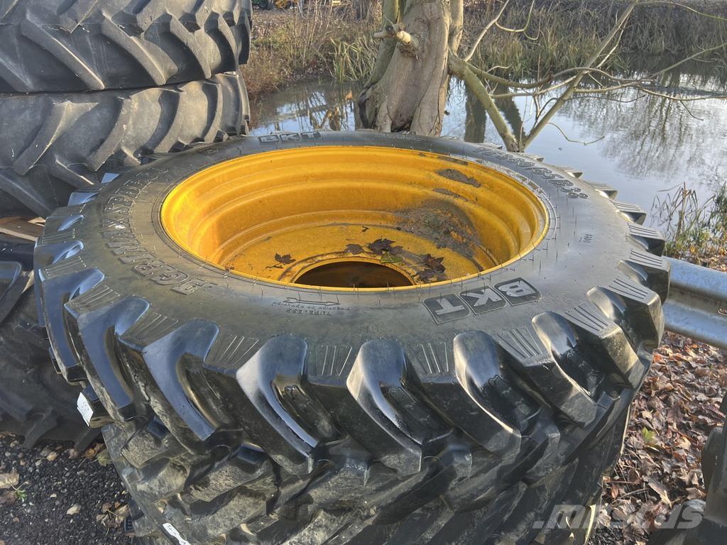 JCB BKT 380/85R38 Landbruk - Annet