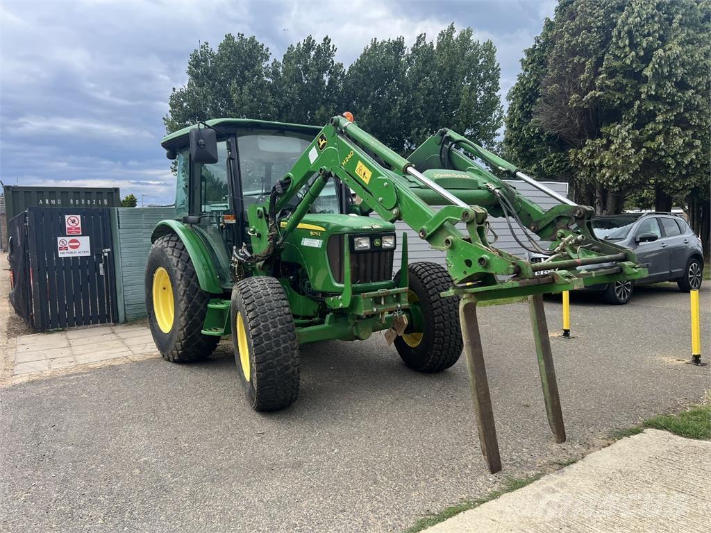John Deere 5075E Traktorer