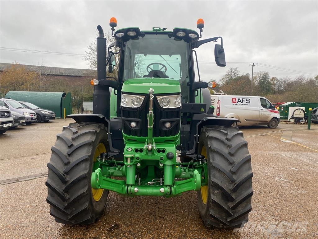 John Deere 6130M Traktorer