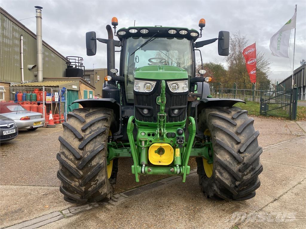John Deere 6155R Traktorer