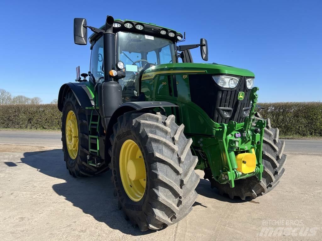 John Deere 6R250 Traktorer