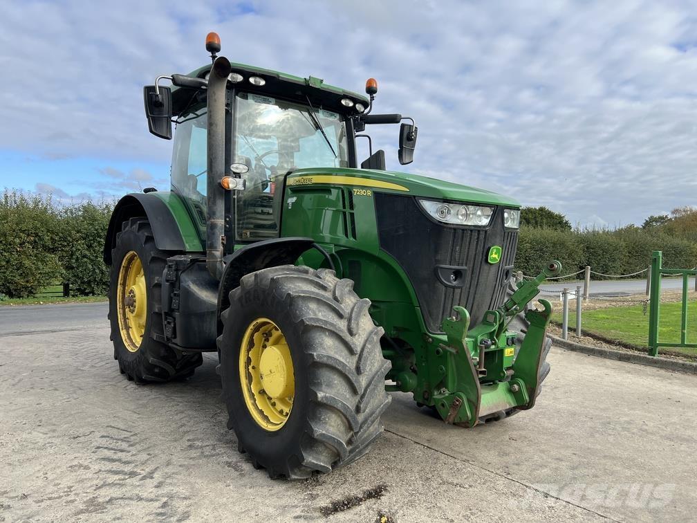 John Deere 7230R Traktorer